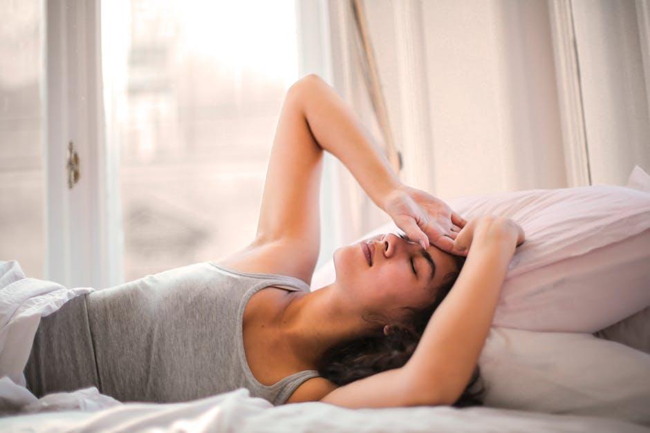 Foods and Habits That Support Gut Health Through Better Sleep