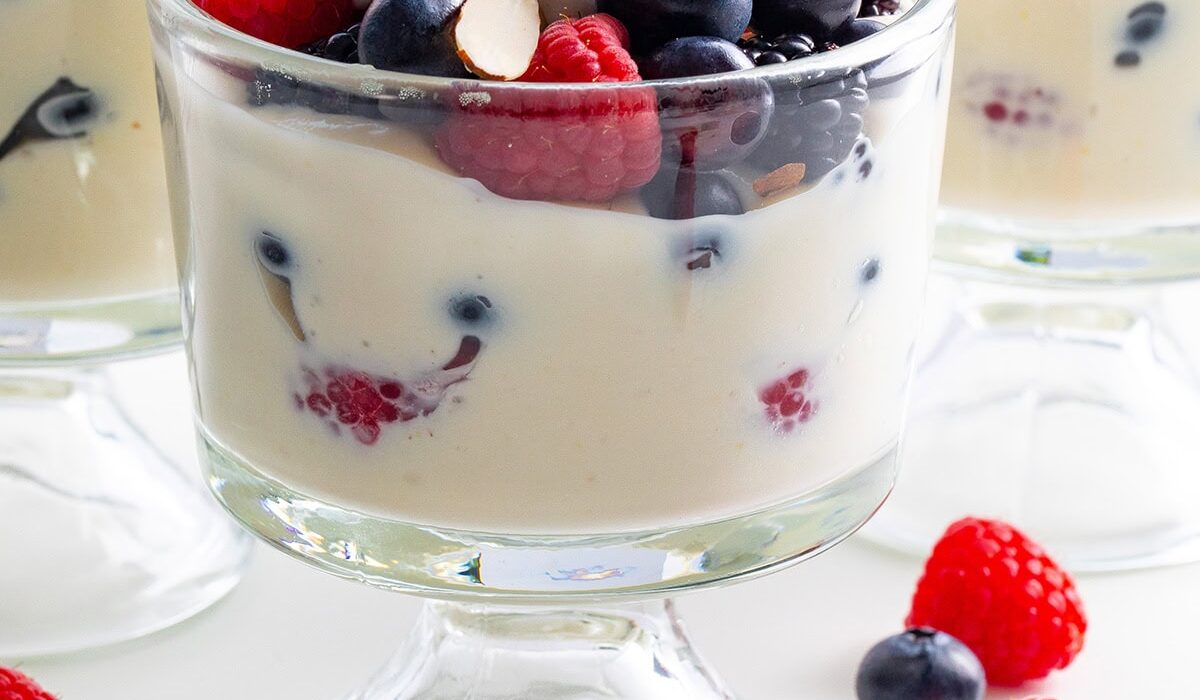Ricotta dessert in a glass dish.
