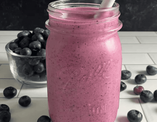 blueberry and peach smoothie