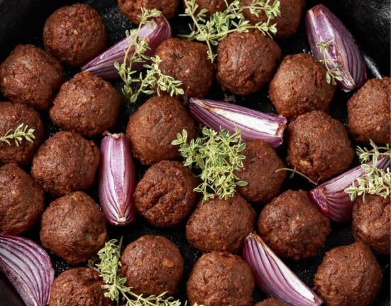 Oberhead image of Vegan Meatballs in a cast iron skillet