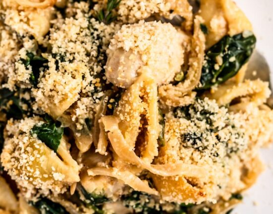 Caramelized Onion Spinach Chicken Pasta Bake