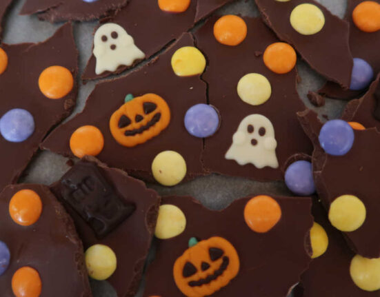 Halloween Bark Recipe - How to make a fun easy dessert treat with chocolate candy
