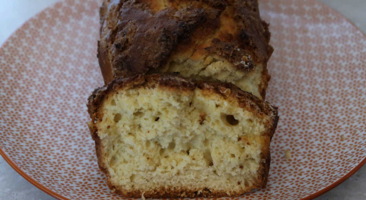 Orange Loaf Cake Recipe - Easy 5 Ingredient Dessert