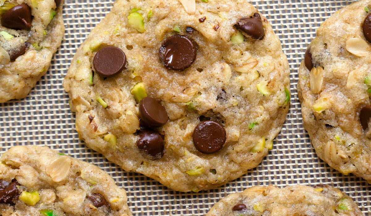 Pistachio Chocolate Chip Cookies Recipe