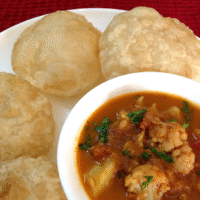 Keto Puri with Cauliflower Curry