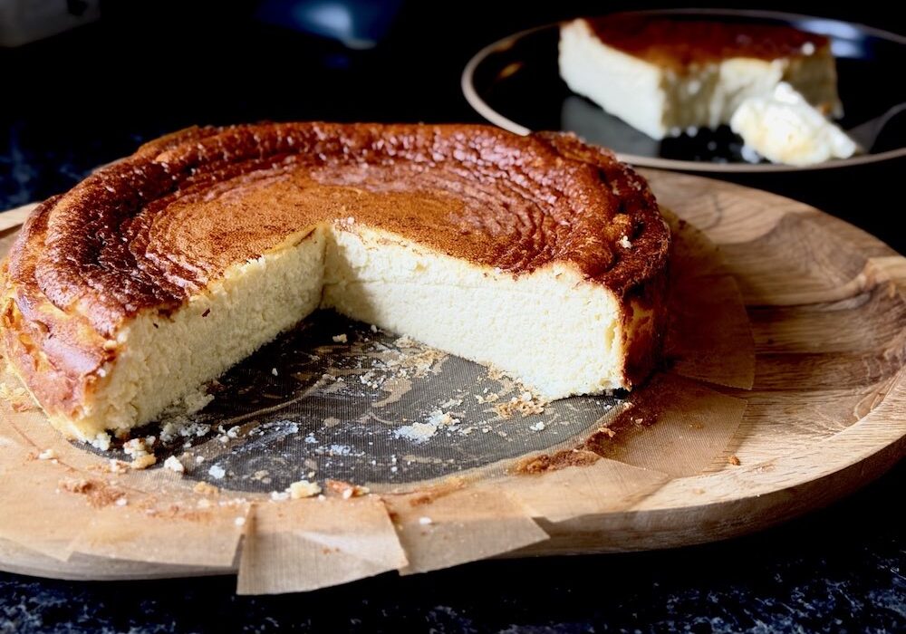 Keto Torta de Queso (Basque Cheesecake)