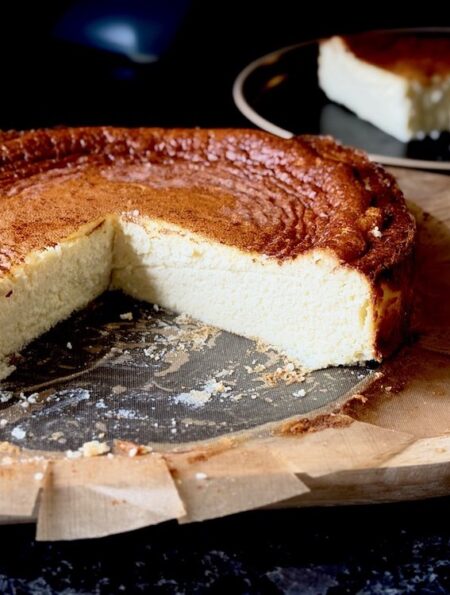 Keto Torta de Queso (Basque Cheesecake)