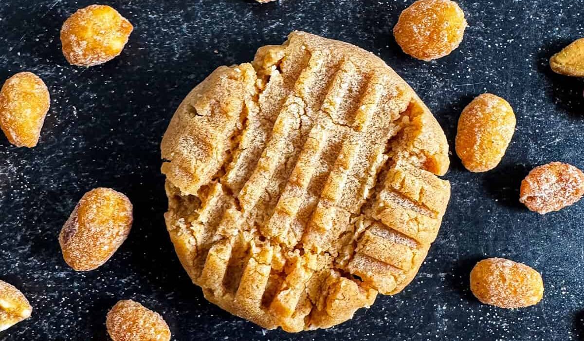 microwave peanut butter cookie