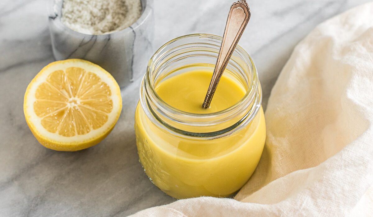 How to Make Homemade Mayonnaise (without seed oils) - Deliciously Organic