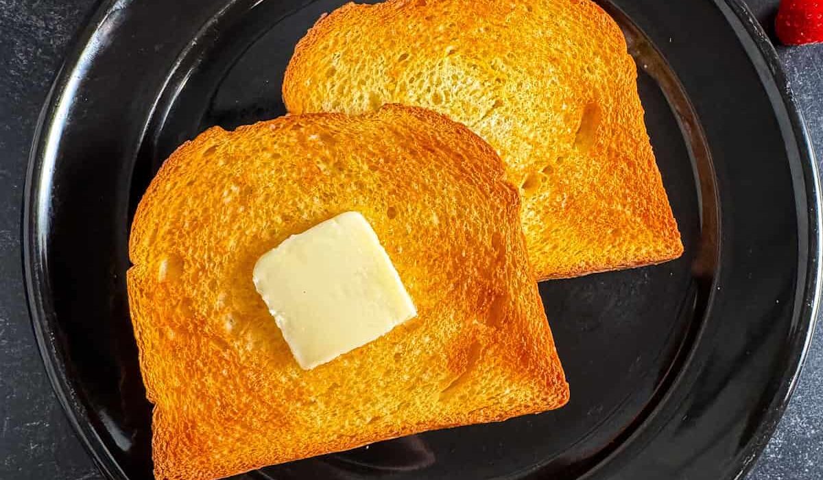 toast in the air fryer