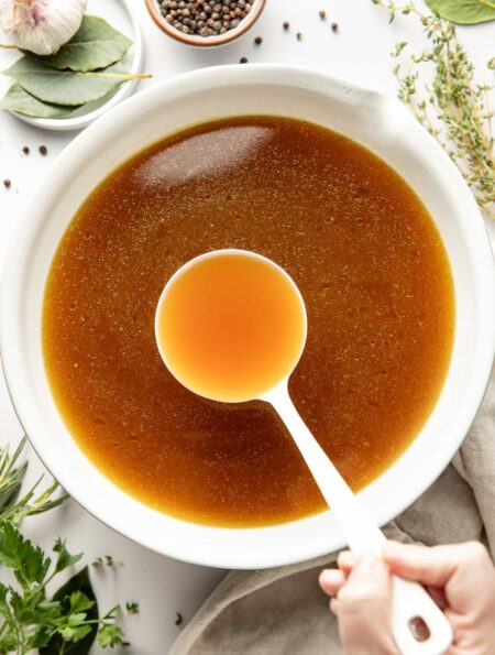 Slow Cooker Bone Broth Recipe