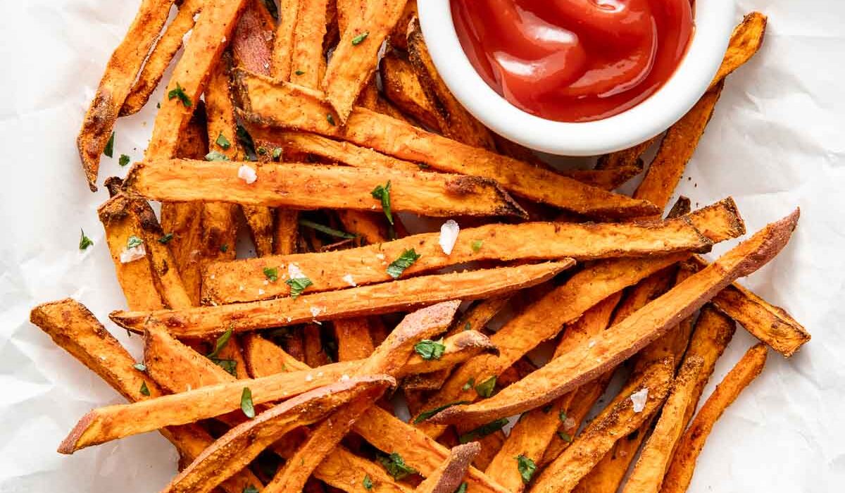 Easy Air Fryer Sweet Potato Fries