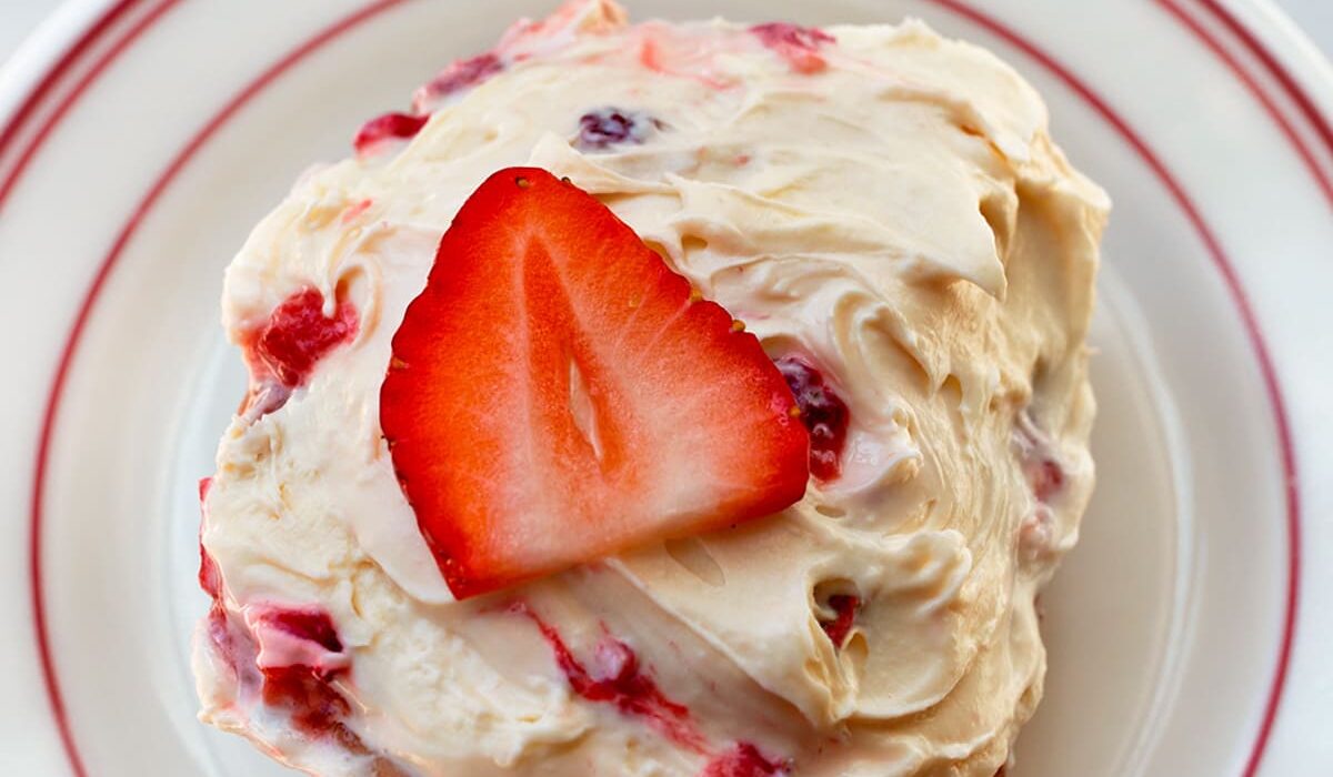 Strawberry Sweet Rolls Recipe