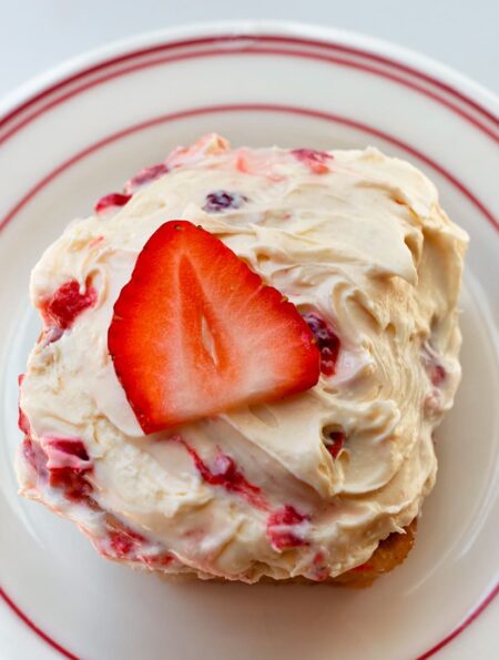 Strawberry Sweet Rolls Recipe