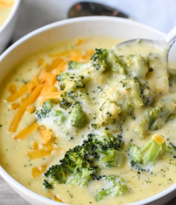 Keto Broccoli Cheese Soup